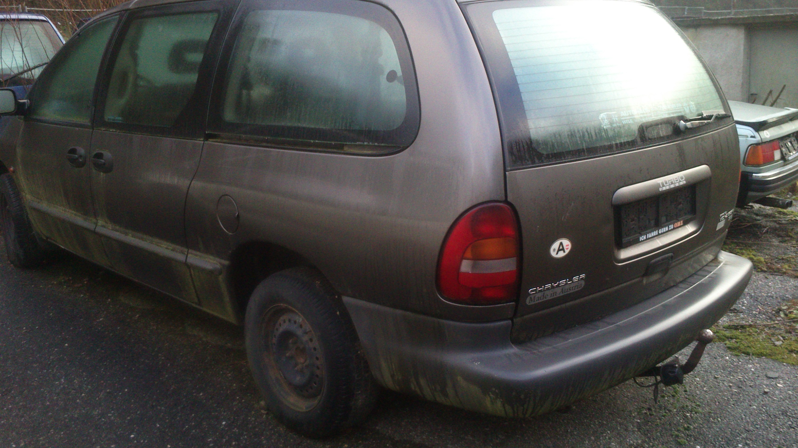 Chrysler Grand Voyager - � 400